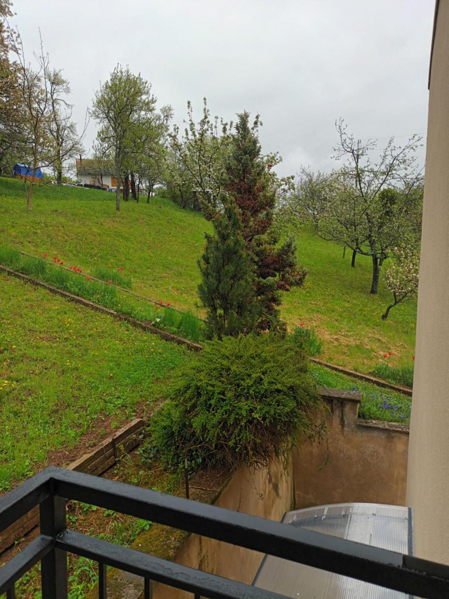 Villa Evetes Jablonov nad Turnou Exterior foto